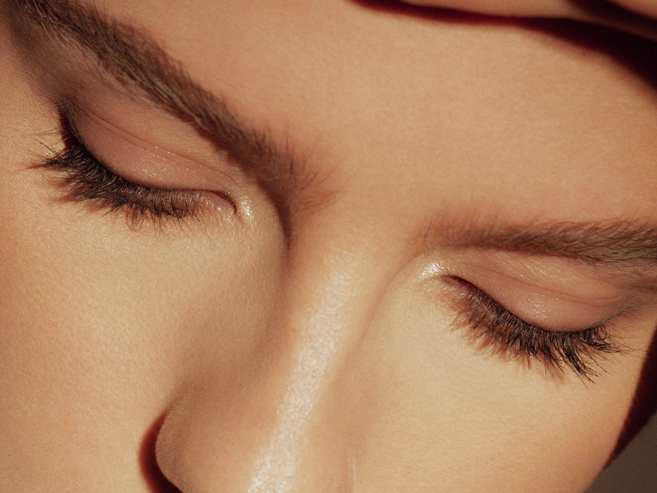 Why You May Be Experiencing Thinning Brows: The Ultimate Guide