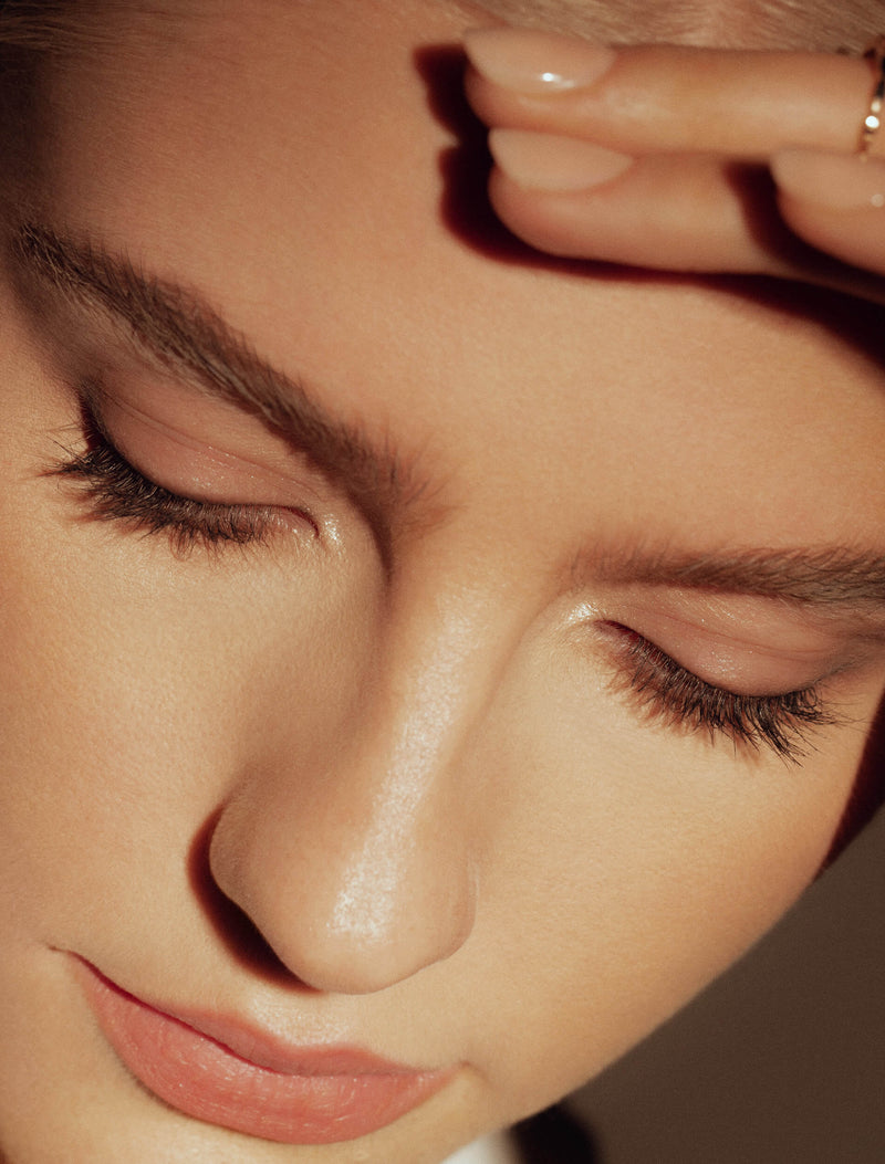 Why You May Be Experiencing Thinning Brows: The Ultimate Guide